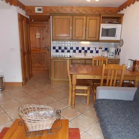 Proche Centre - 4 Pers. Apartment